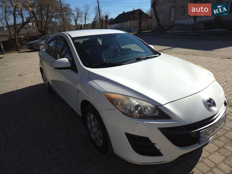 Седан Mazda 3 2011 в Кам'янець-Подільському
