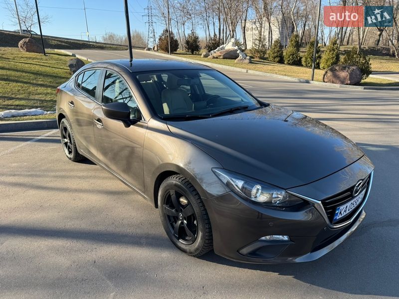 Седан Mazda 3 2016 в Києві