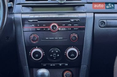 Хэтчбек Mazda 3 2005 в Трускавце