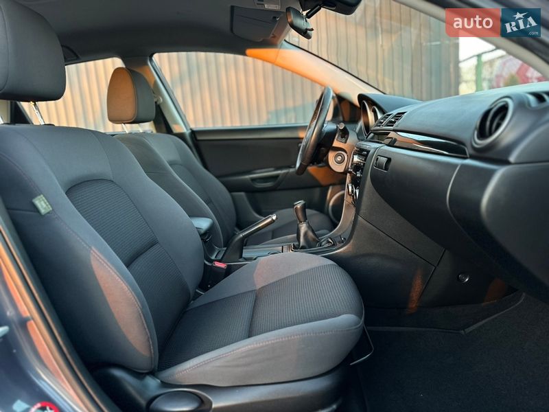 Хэтчбек Mazda 3 2008 в Виннице