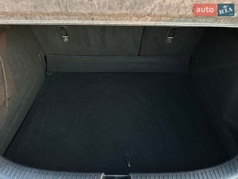 Хэтчбек Mazda 3 2008 в Виннице