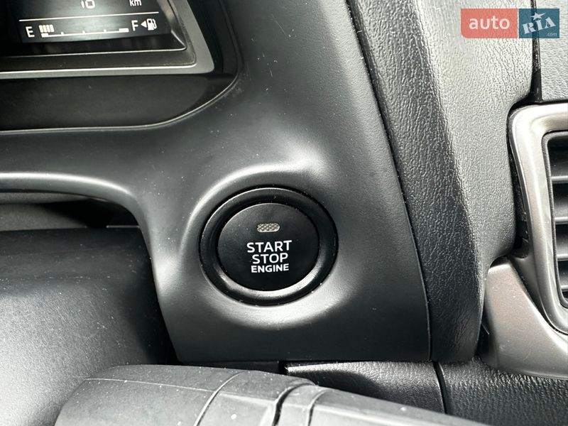 Седан Mazda 3 2018 в Києві