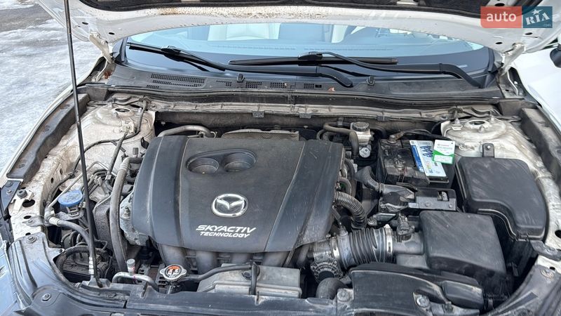 Седан Mazda 3 2017 в Києві