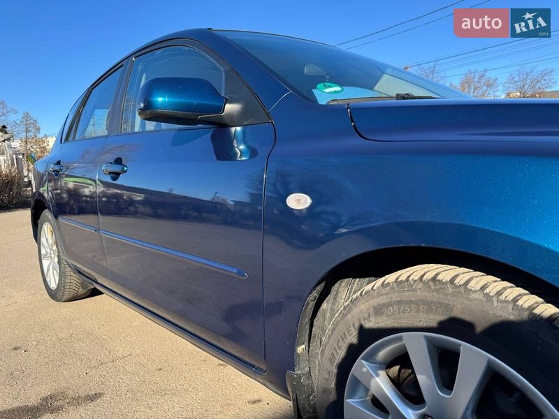 Хэтчбек Mazda 3 2007 в Ракитном