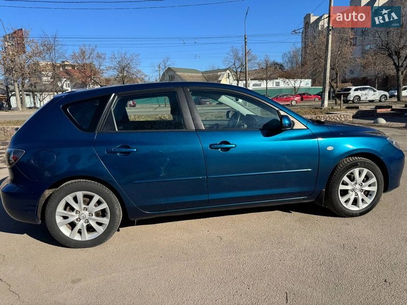 Хэтчбек Mazda 3 2007 в Ракитном