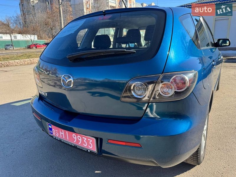 Хэтчбек Mazda 3 2007 в Ракитном