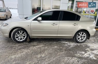 Седан Mazda 3 2007 в Ромнах