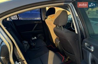 Седан Mazda 3 2011 в Запорожье