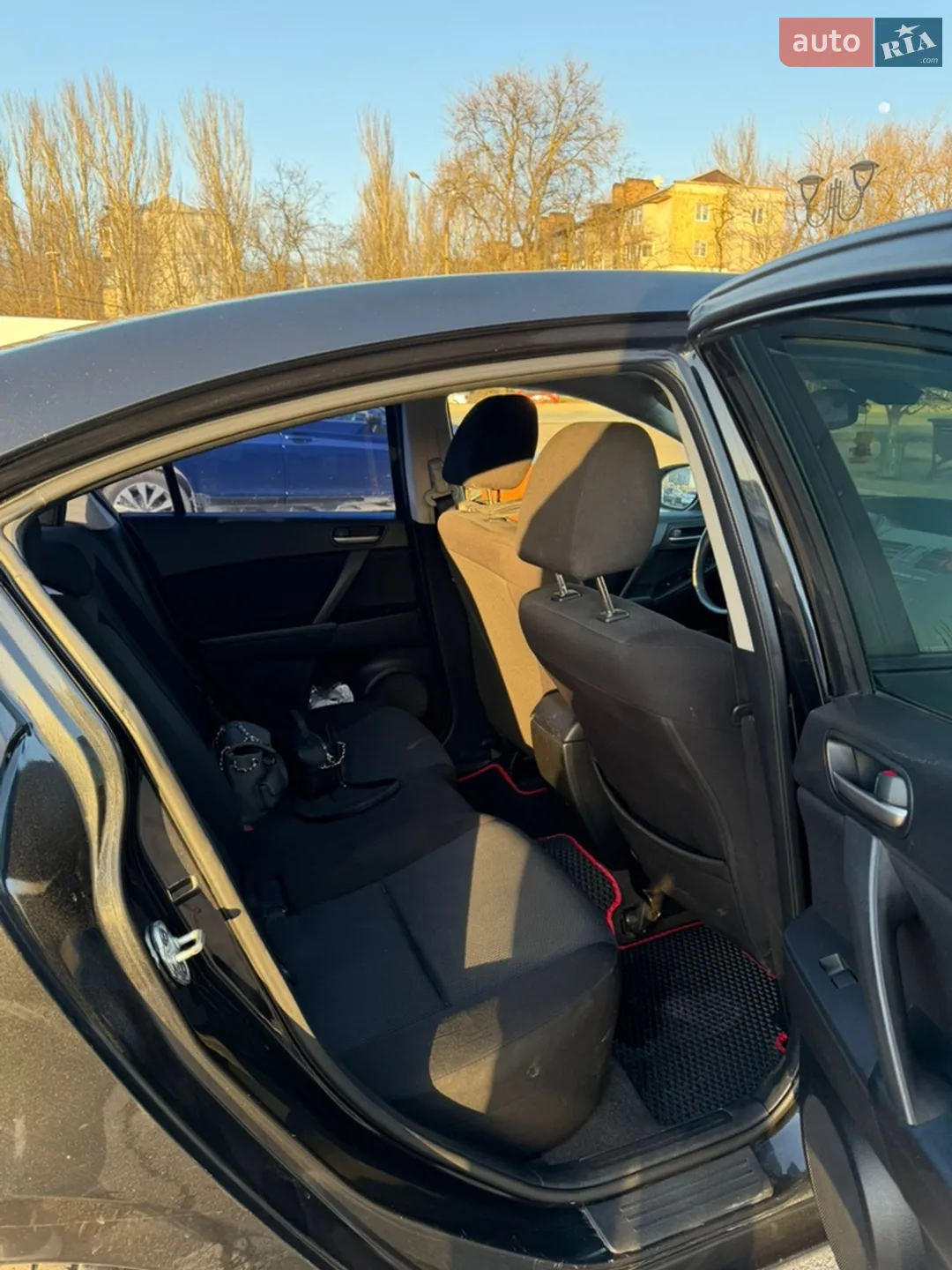 2011 Mazda 3 - мініатюра 9