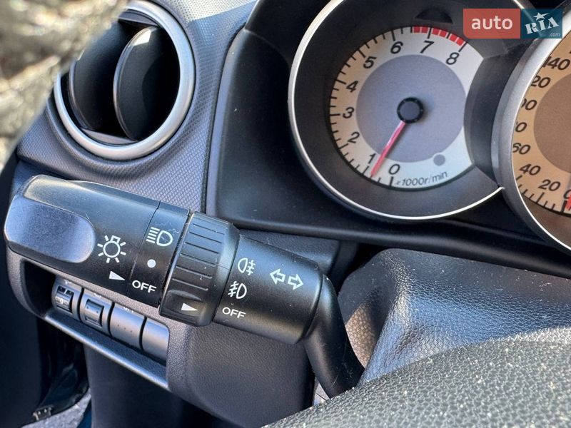 Хэтчбек Mazda 3 2007 в Ракитном