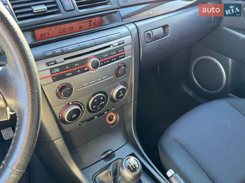 Хэтчбек Mazda 3 2007 в Ракитном