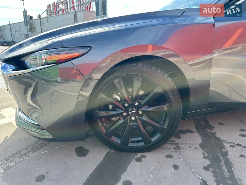 Седан Mazda 3 2022 в Киеве