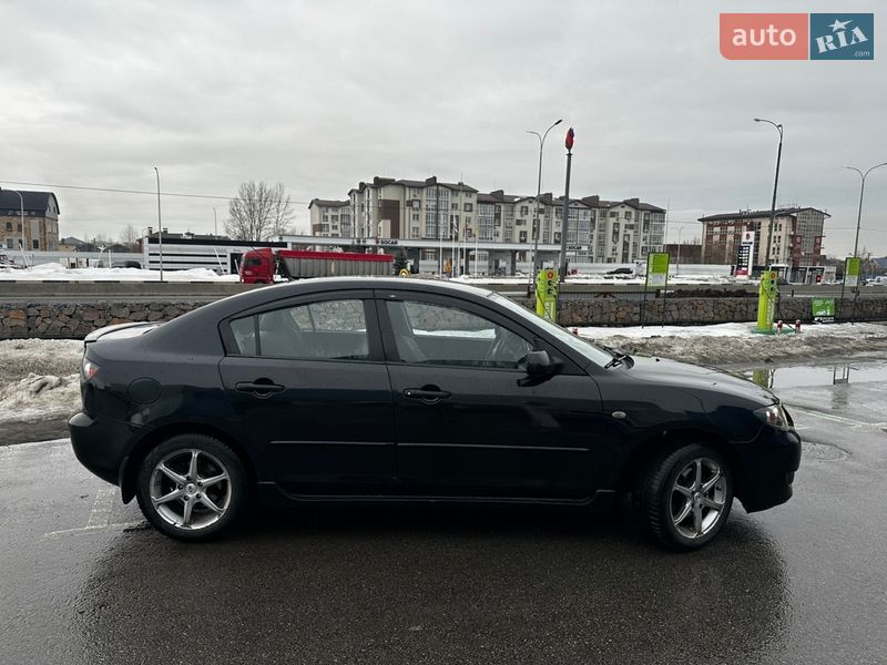 Седан Mazda 3 2006 в Киеве