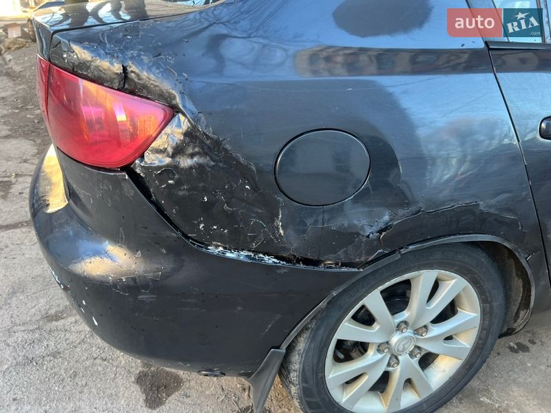 Седан Mazda 3 2004 в Виннице