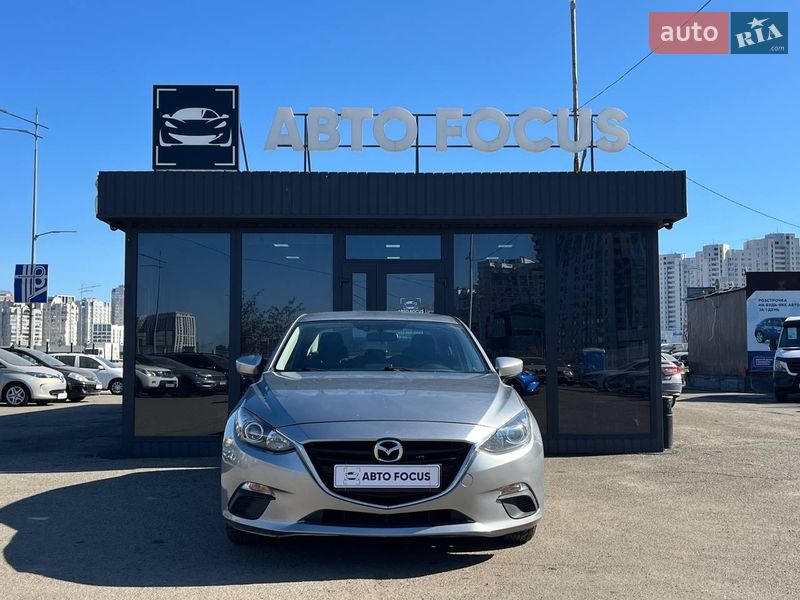 Седан Mazda 3 2016 в Києві