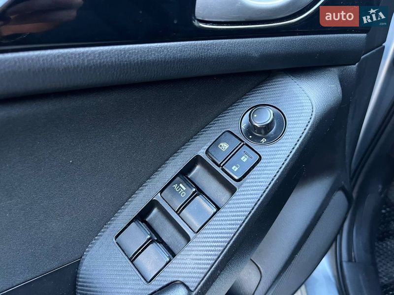 Седан Mazda 3 2016 в Києві