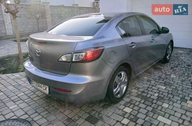Седан Mazda 3 2011 в Херсоне