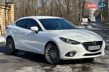 Седан Mazda 3 2015 в Києві