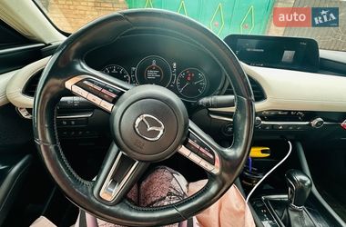 Седан Mazda 3 2019 в Кропивницькому