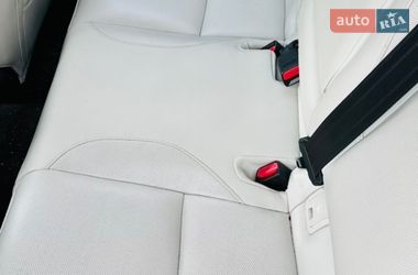 Седан Mazda 3 2019 в Кропивницькому