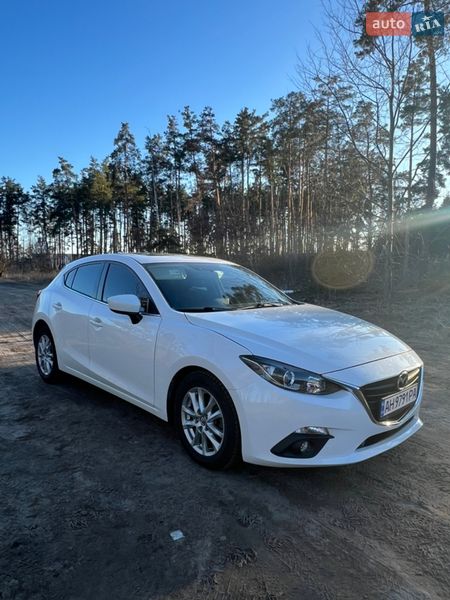 Хетчбек Mazda 3 2015 в Ірпені