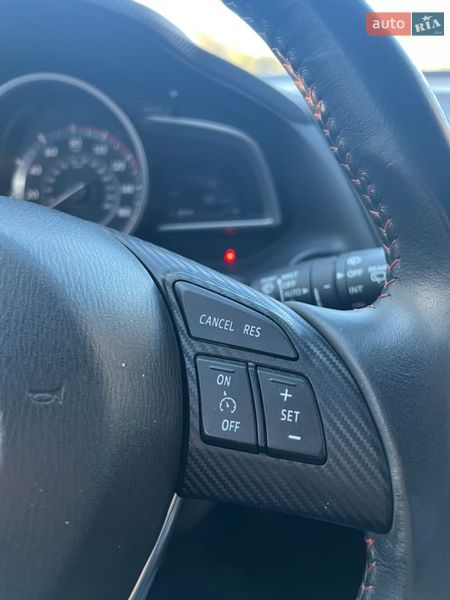 Хетчбек Mazda 3 2015 в Ірпені