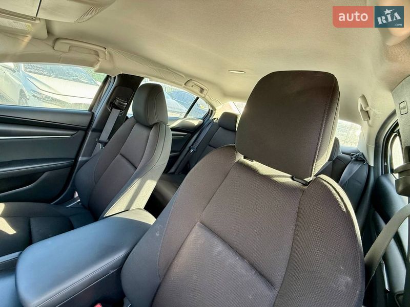 Седан Mazda 3 2021 в Києві