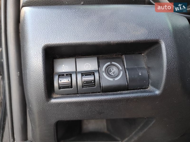 Седан Mazda 3 2008 в Нетешине