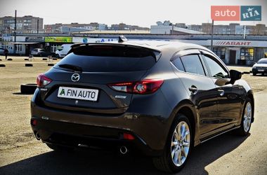 Хэтчбек Mazda 3 2014 в Черкассах