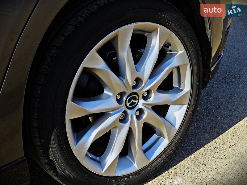 Хэтчбек Mazda 3 2014 в Черкассах