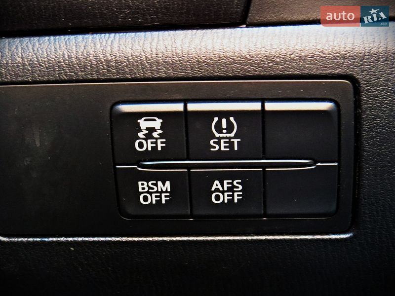 Хэтчбек Mazda 3 2014 в Черкассах