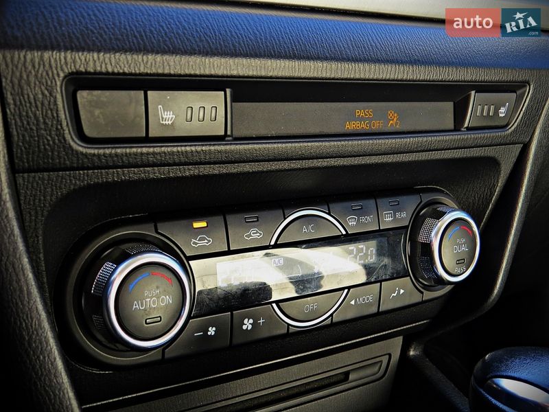 Хэтчбек Mazda 3 2014 в Черкассах