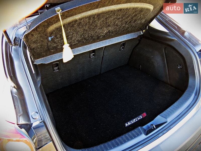 Хэтчбек Mazda 3 2014 в Черкассах