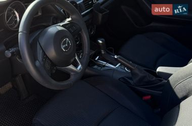 Седан Mazda 3 2015 в Днепре