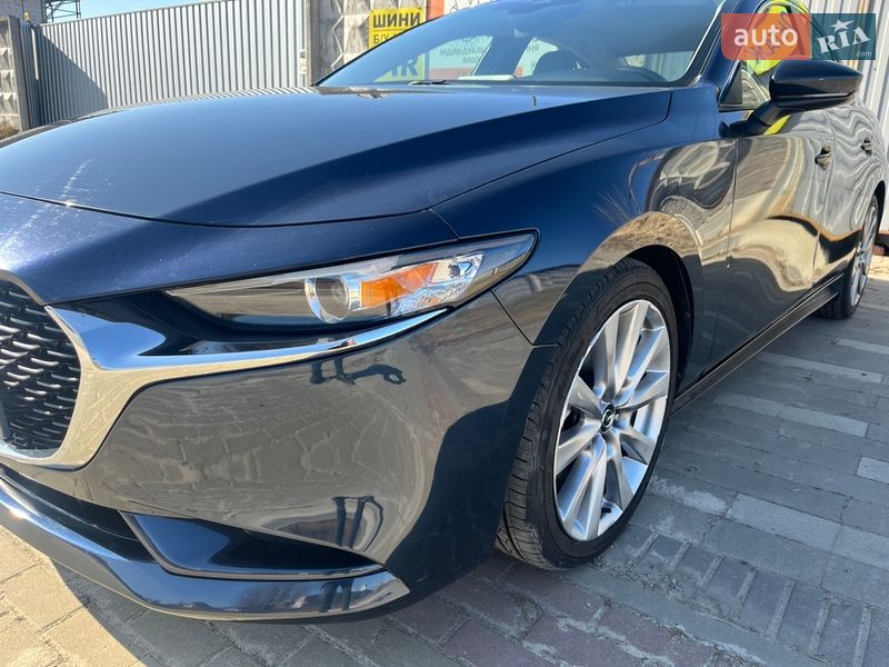 Седан Mazda 3 2020 в Києві