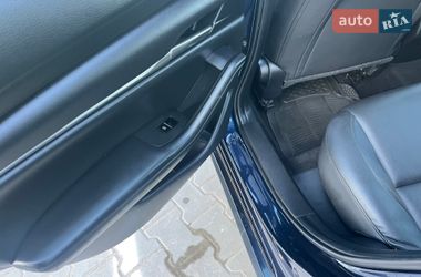 Седан Mazda 3 2020 в Києві