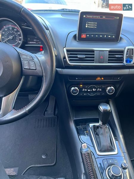 Седан Mazda 3 2015 в Полтаве