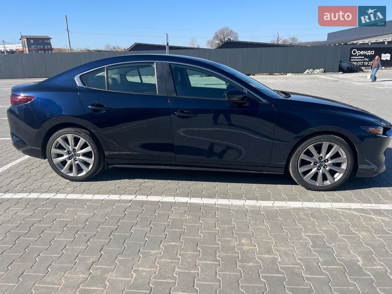 Седан Mazda 3 2020 в Києві