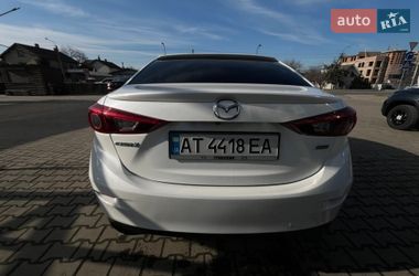 Седан Mazda 3 2017 в Ивано-Франковске