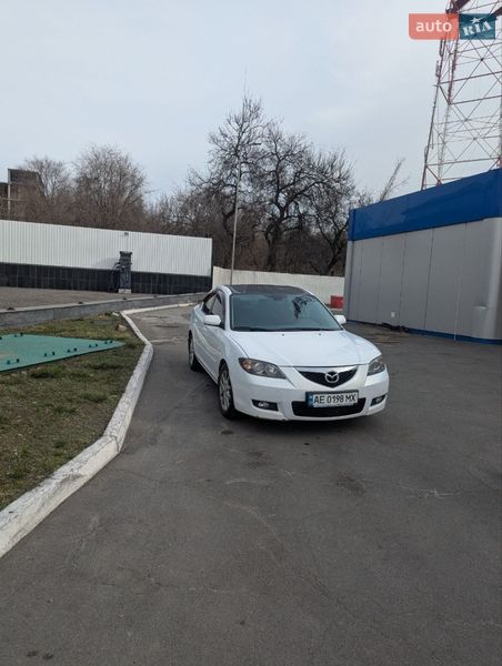 Седан Mazda 3 2009 в Днепре