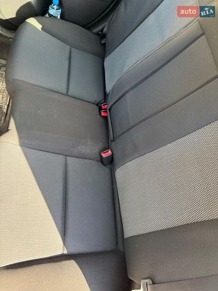 Седан Mazda 3 2011 в Одессе