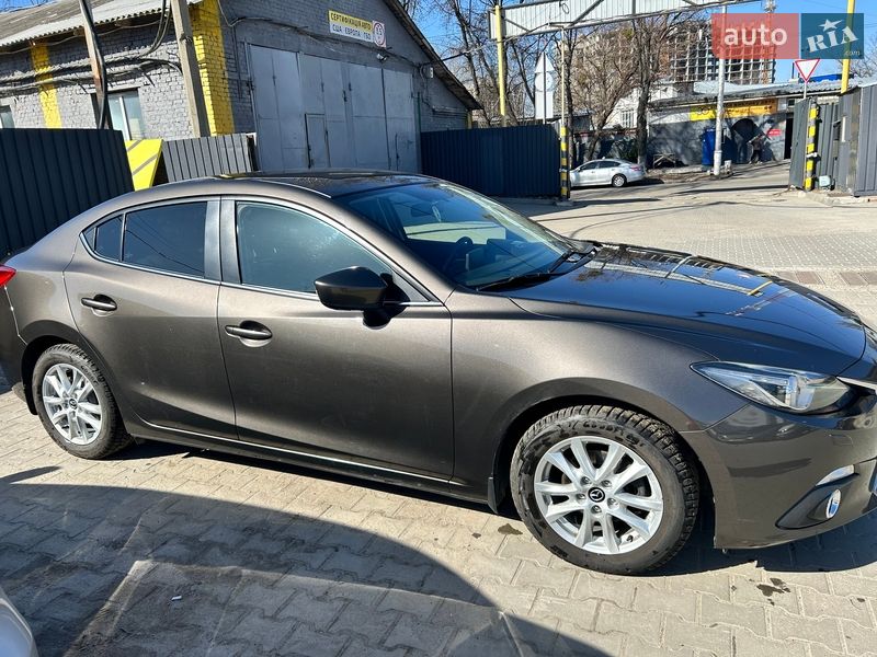 Седан Mazda 3 2014 в Києві