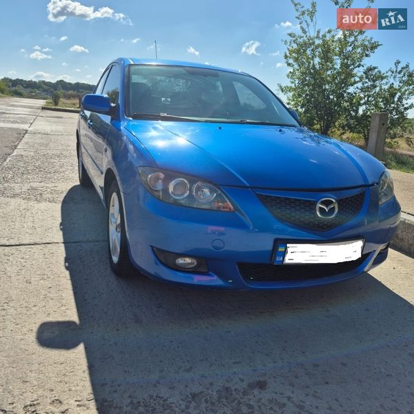 Седан Mazda 3 2005 в Южноукраїнську