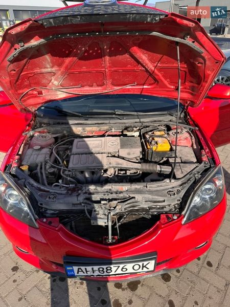 Хэтчбек Mazda 3 2003 в Ужгороде