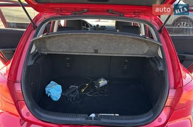 Хэтчбек Mazda 3 2003 в Ужгороде
