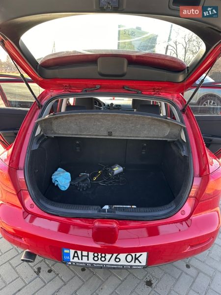 Хэтчбек Mazda 3 2003 в Ужгороде