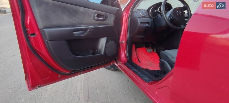 Седан Mazda 3 2005 в Києві