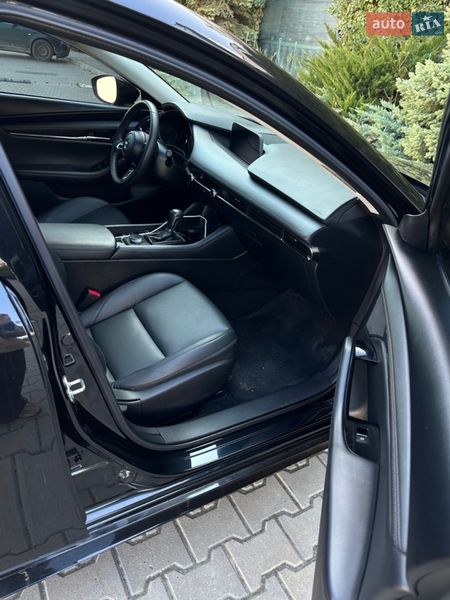 Седан Mazda 3 2023 в Одессе