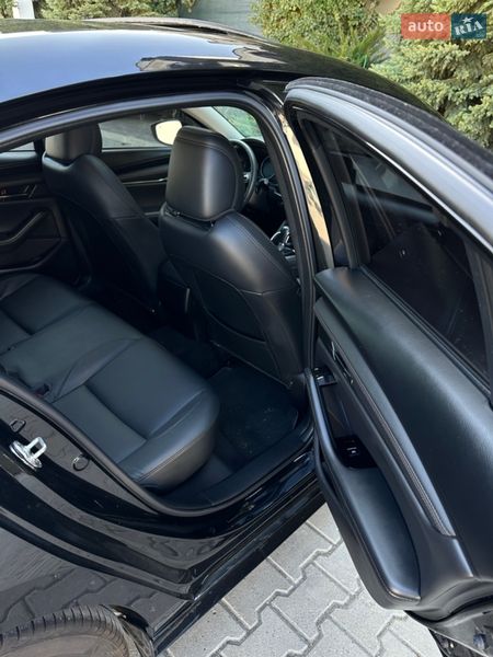 Седан Mazda 3 2023 в Одессе