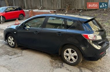 Хэтчбек Mazda 3 2012 в Днепре